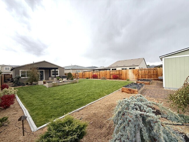 Building Photo - Beautiful single story Toll Brothers Home in The Prestiges Stonebrook Community