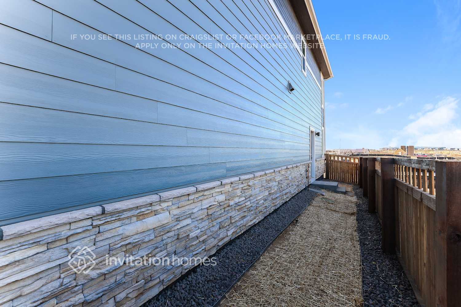 Building Photo - 22605 E 47th Ave