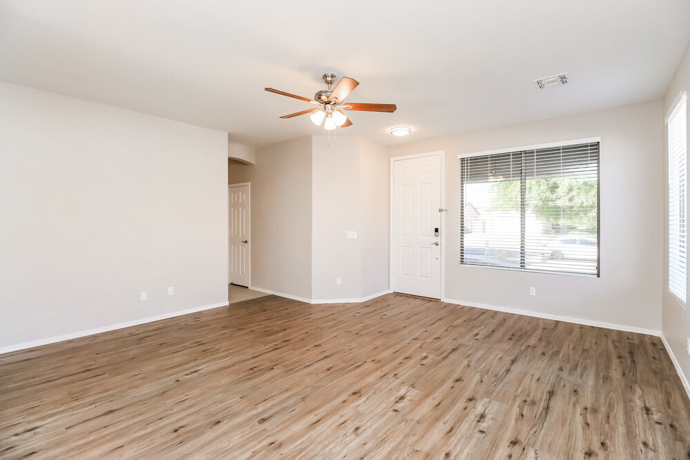 Building Photo - 1931 S Noble