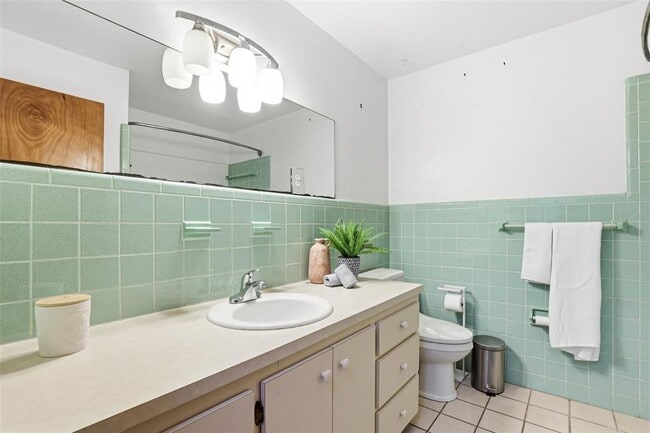 Building Photo - 2930 80th St N