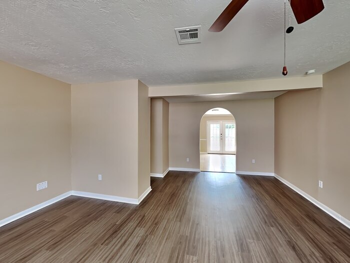 Building Photo - 407 Harold Ln