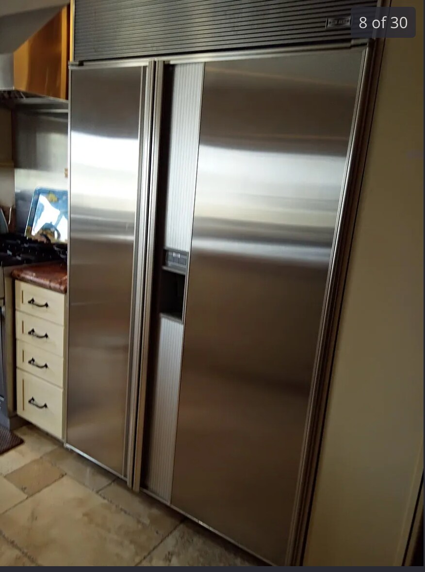 Building Photo - 23 Avenida Lobeiro