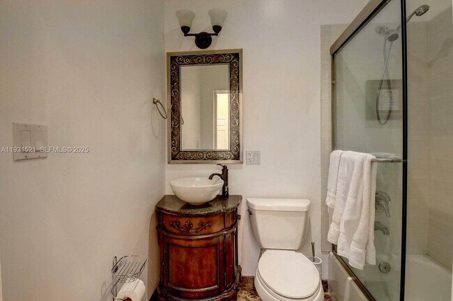 Building Photo - 117 NW 8th St