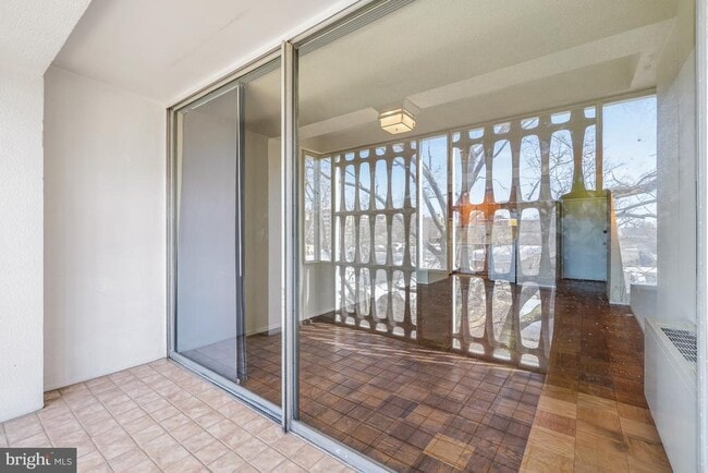 Building Photo - 1311 Delaware Ave SW