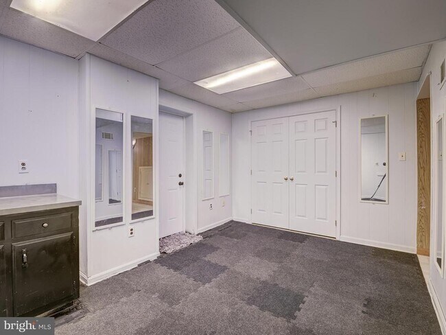 Building Photo - 13907 Concord Ave