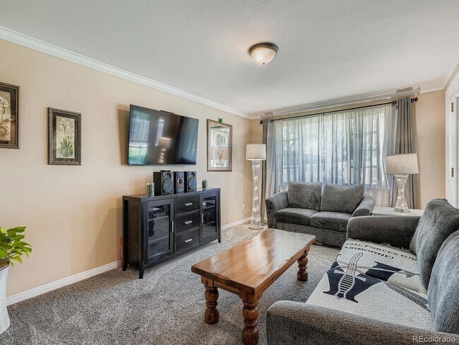 Building Photo - Impeccable brick ranch home for rent