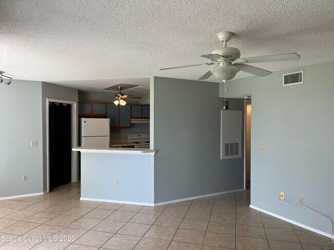 Building Photo - 7230 US-1