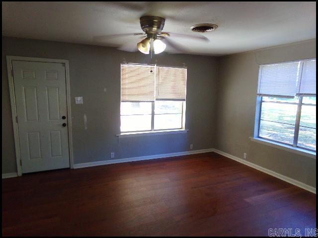 Building Photo - 5412 Young Rd