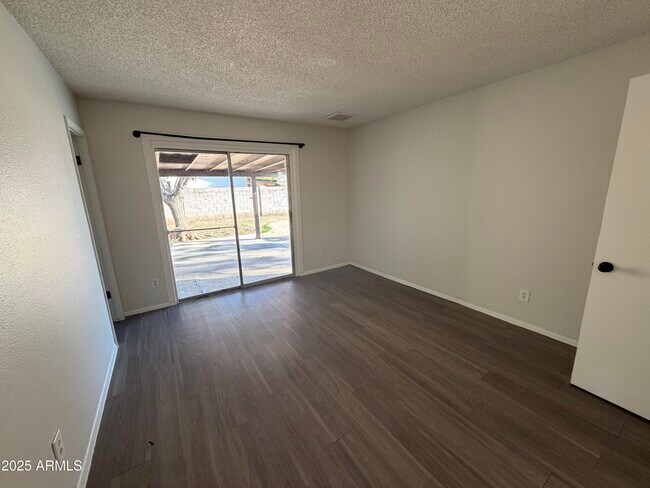 Building Photo - 5249 W Crocus Dr