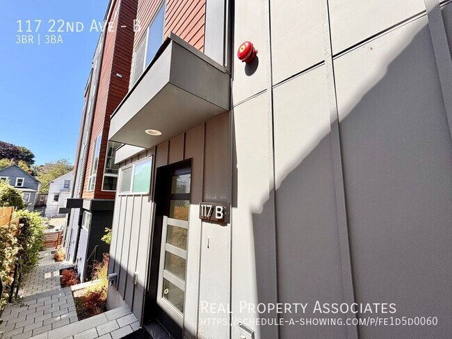 Primary Photo - 117 22nd Ave