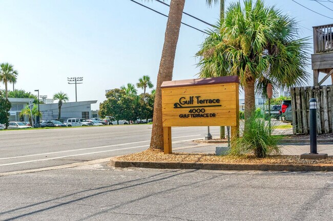 Building Photo - 4000 Gulf Terrace Dr