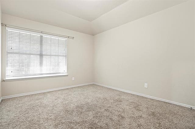 Building Photo - 5400 Vineyard Ln