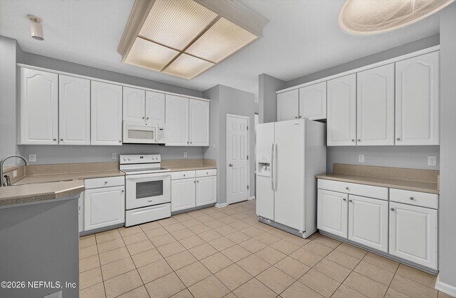 Building Photo - 470 Sparrow Branch Cir