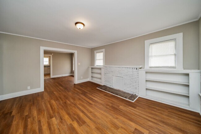 Building Photo - Your Dream Rental Awaits – Fully Renovated and Move-In Ready!