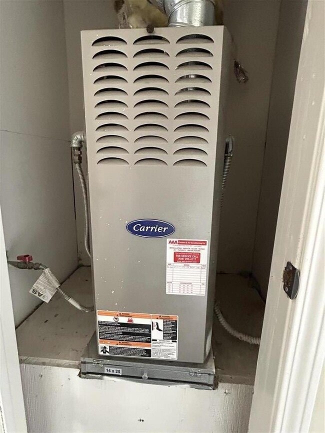 Building Photo - 5486 Tradewinds Walkway