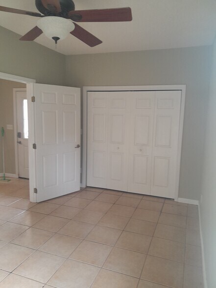 Building Photo - 5983 Crabtree Church Rd