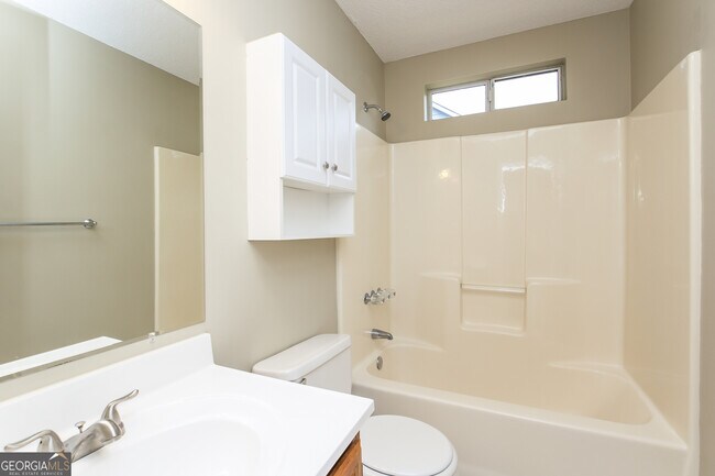 Building Photo - 1476 Cain Ct