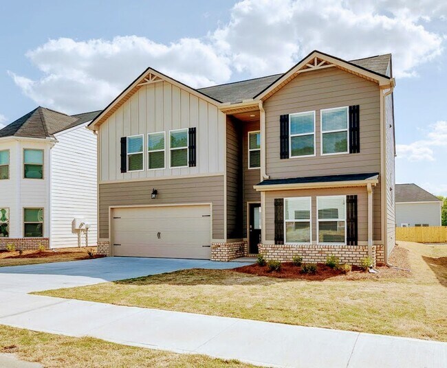 Building Photo - Beautiful Rental Home in Fountain Inn Feat...