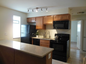 Building Photo - Edgecliff - Nassau Walnut Hill Apartments