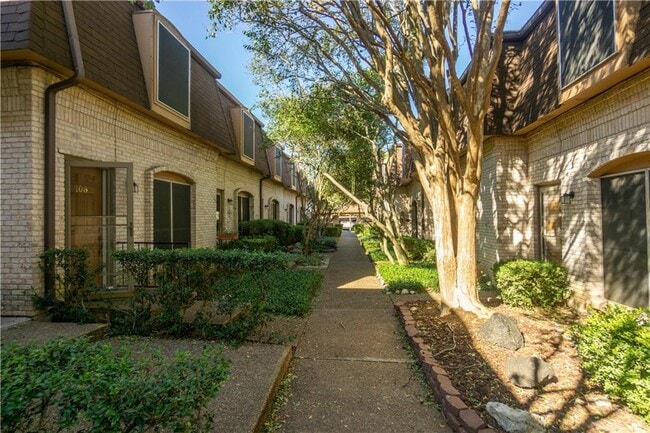 Building Photo - 7801 Shoal Creek Blvd