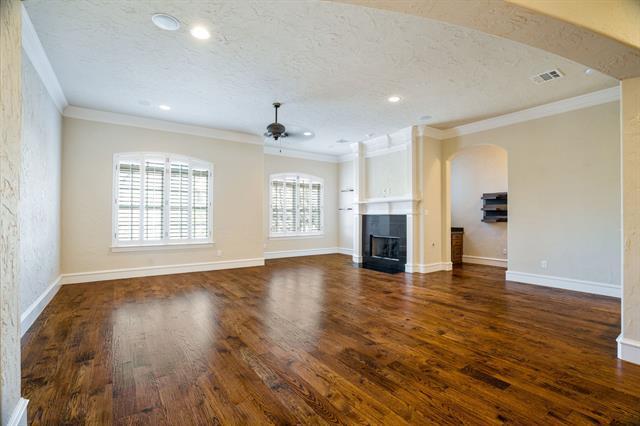 Building Photo - 554 Rockingham Dr