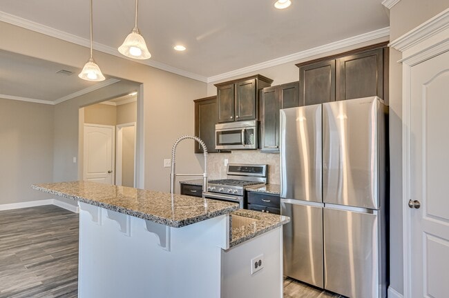 Building Photo - 848 Tyler Woods Dr