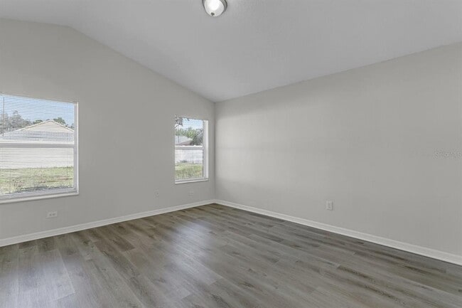 Building Photo - 15412 Montilla Loop