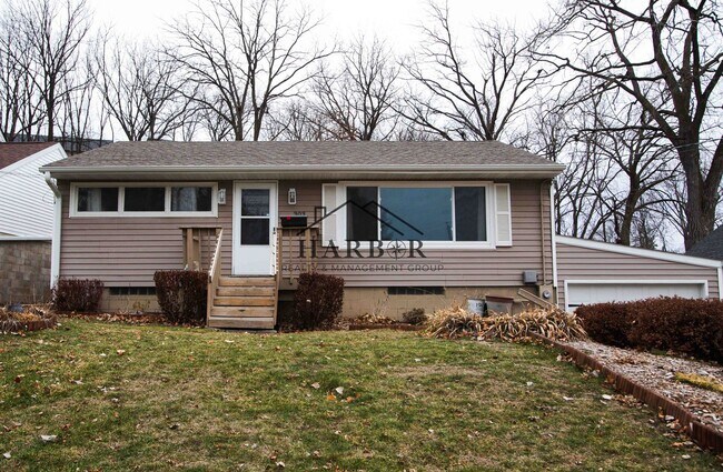 Primary Photo - 2 Bedroom Single-Family Home in SW Rochest...