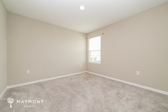 Building Photo - 12892 Tannencrest Dr