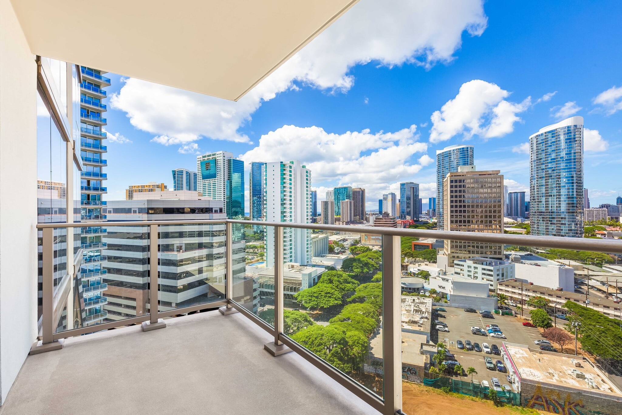 Building Photo - 1388 Kapiolani Blvd