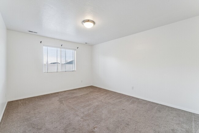 Building Photo - 11416 W Colorado River St