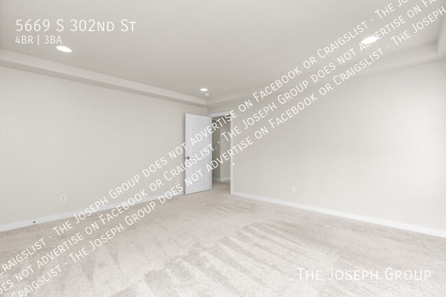 Building Photo - 5669 S 302nd St