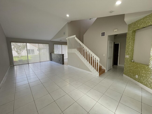 Building Photo - 23395 Water Cir