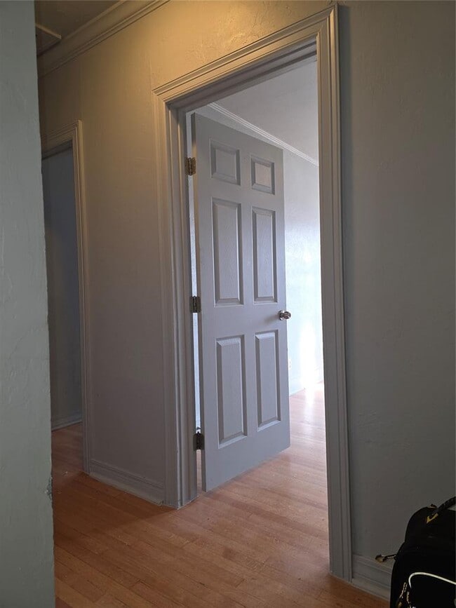 Building Photo - 1725 NW 18th St