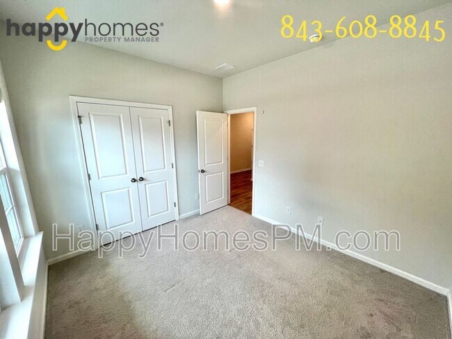 Building Photo - 3225 Great Egret Dr