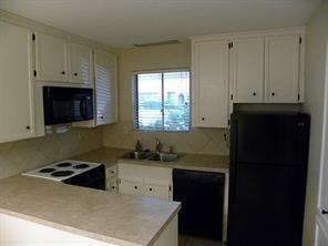 Building Photo - 1511 Silverpines Rd