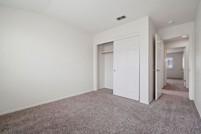 Building Photo - 1263 Montgomery Ln