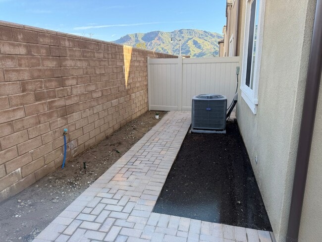 Building Photo - Brand New Construction! Spacious 5 Bedrooms | 4 Bathrooms 2 Car Garage