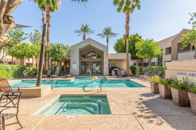 Primary Photo - Downtown Gilbert- 1 bedroom condo $500.00 off 1st month rent!