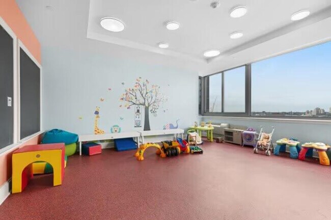 Building Photo - 48 Washington Blvd