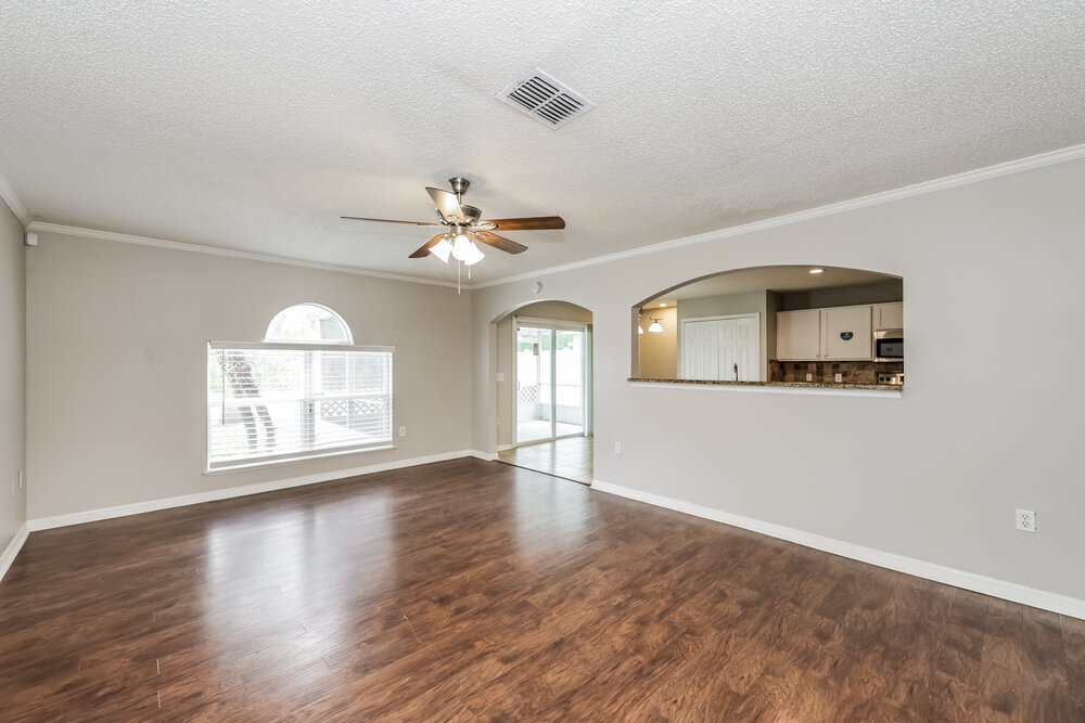 Building Photo - 30426 Birdhouse Dr