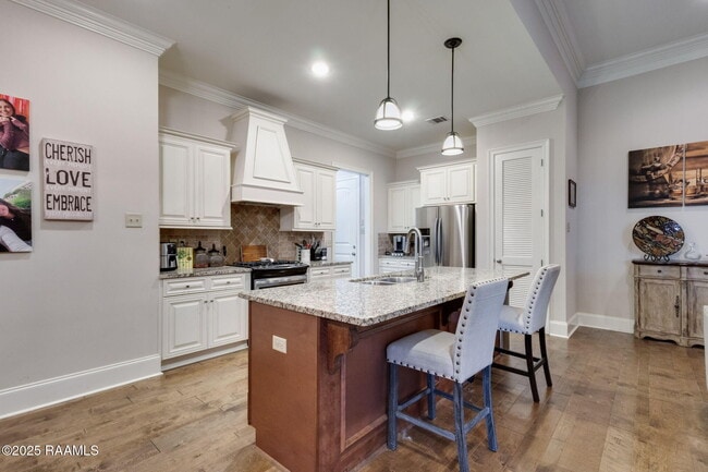 Building Photo - 215 Capstone Crossing