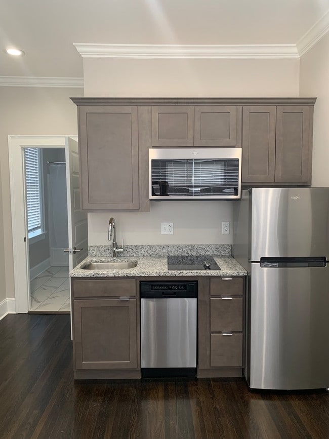 Interior Photo - Fortwood Flats
