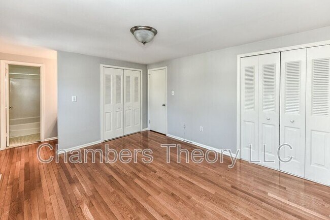 Building Photo - 2009 Wellfleet Ct