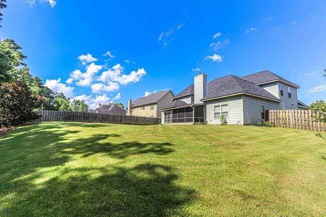 Building Photo - 1357 Highwoods Pass