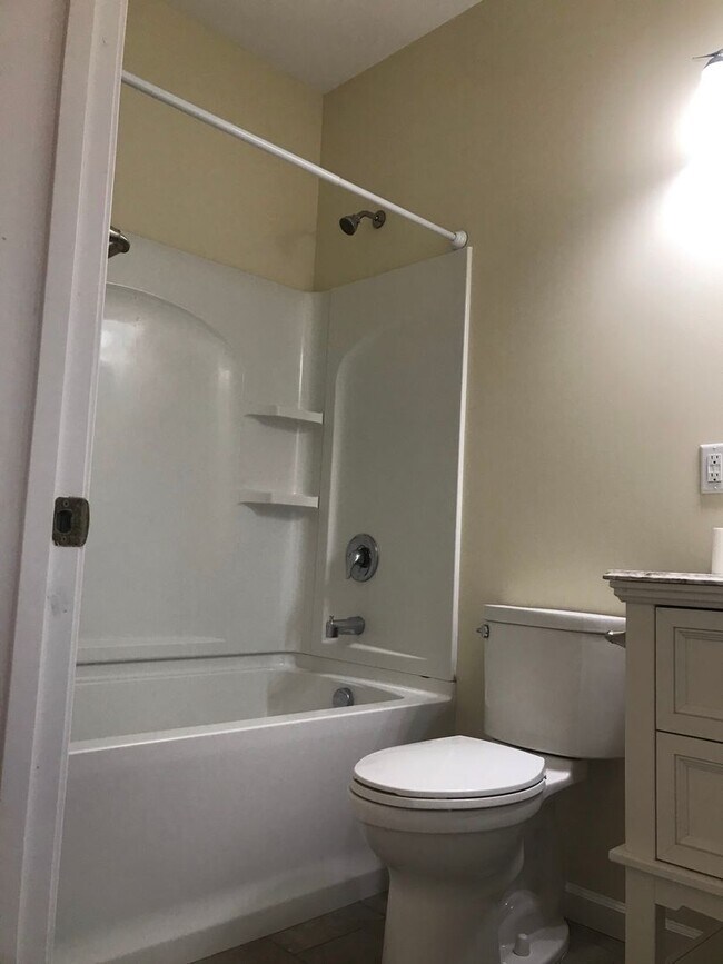 Building Photo - Arden Townhome: Commuter's Wishlist