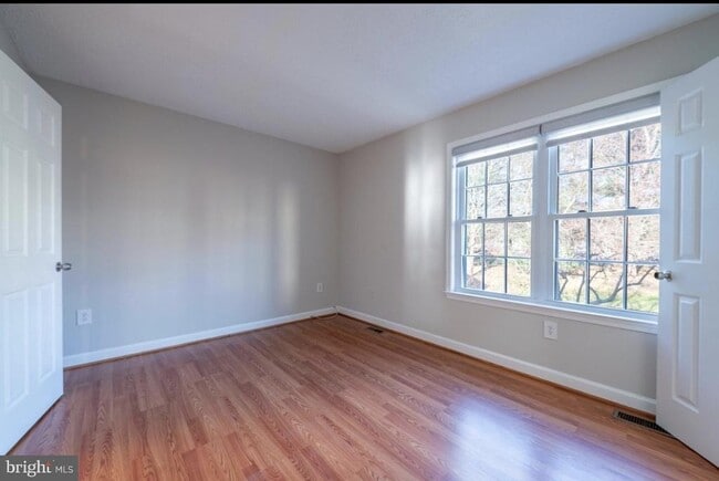 Building Photo - 18811 Birdseye Dr