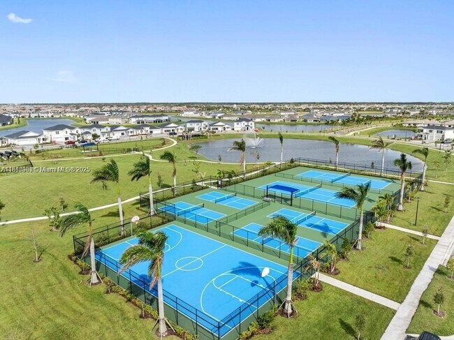 Building Photo - 13138 SW Valletta Wy