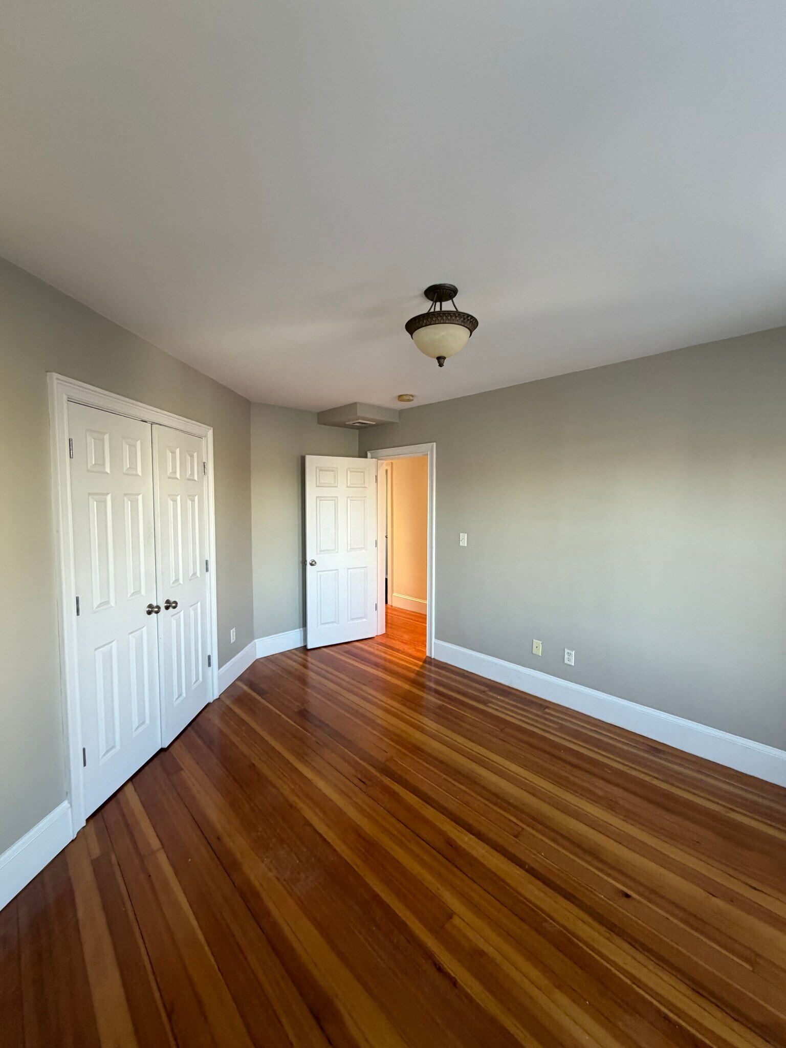 Building Photo - 45 Houghton St