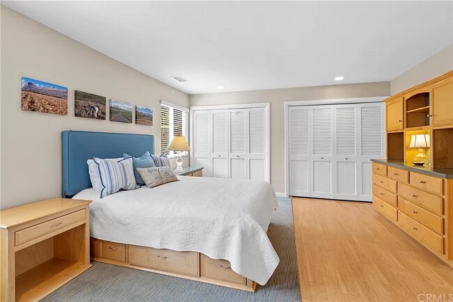 Building Photo - 3102 Tigertail Dr